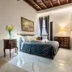 Daphne Trevi Suites